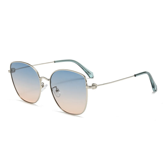 Round Metal-framed sunglasses